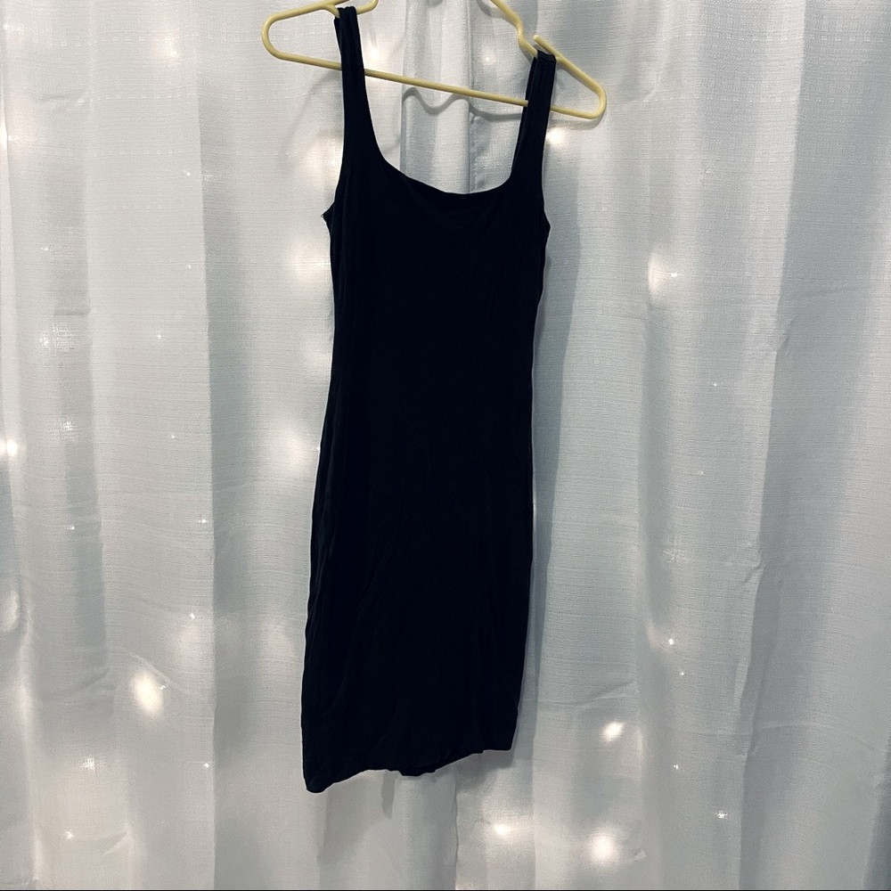Green bodycon dress